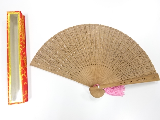 Japanese Kimono / Others (Bolt etc)